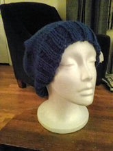 Load image into Gallery viewer, Classic Knitted Hat - Child