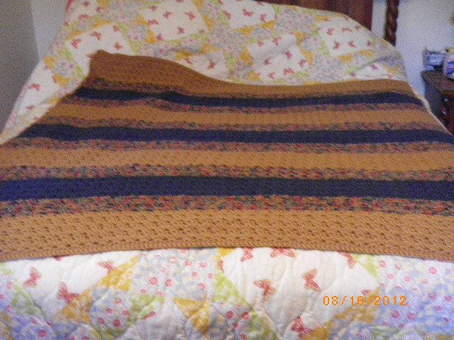 Queen Size Bed Afghan / Large Blanket