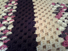 Load image into Gallery viewer, Extra-Large Queen Size Granny Square Afghan